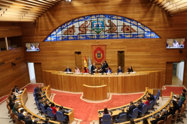 Santalices anima a blindar o Parlamento de Galicia fronte á “convulsión” na procura dunha “política útil” para a xente